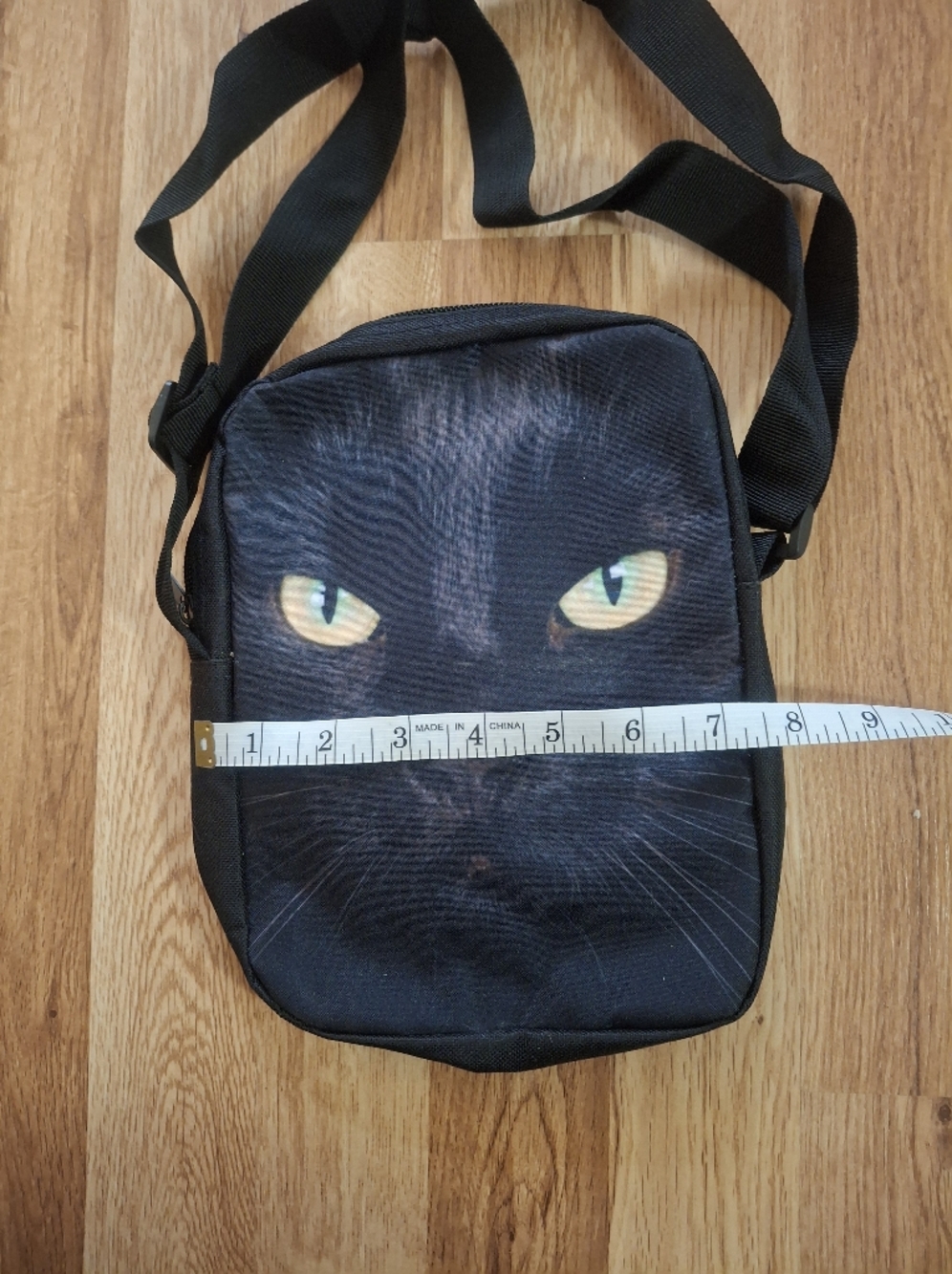 NWOT Source Unknown Black Cat Crossbody Bag with Yellow-Green Eyes - Picture 4 of 5